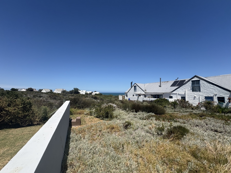 4 Bedroom Property for Sale in Grotto Bay Western Cape